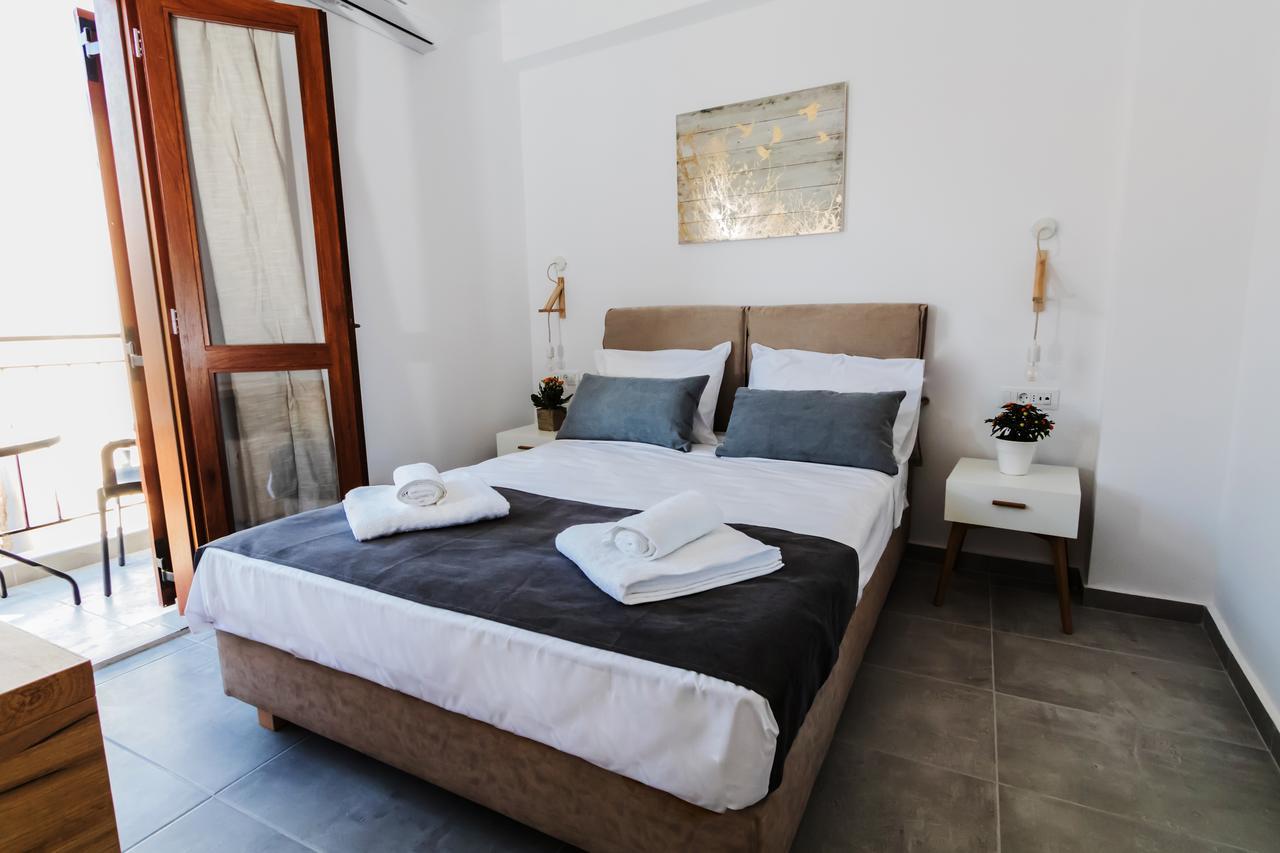 Deluxe Hotel Chania  Exterior photo